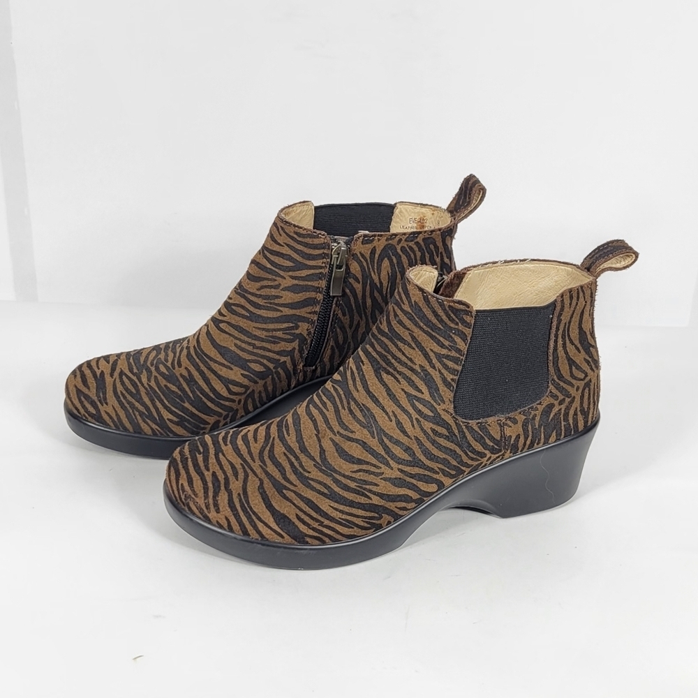 Alegria Zebra Pattern Ankle Boots #786 Size EU 38 (US 8-8.5)